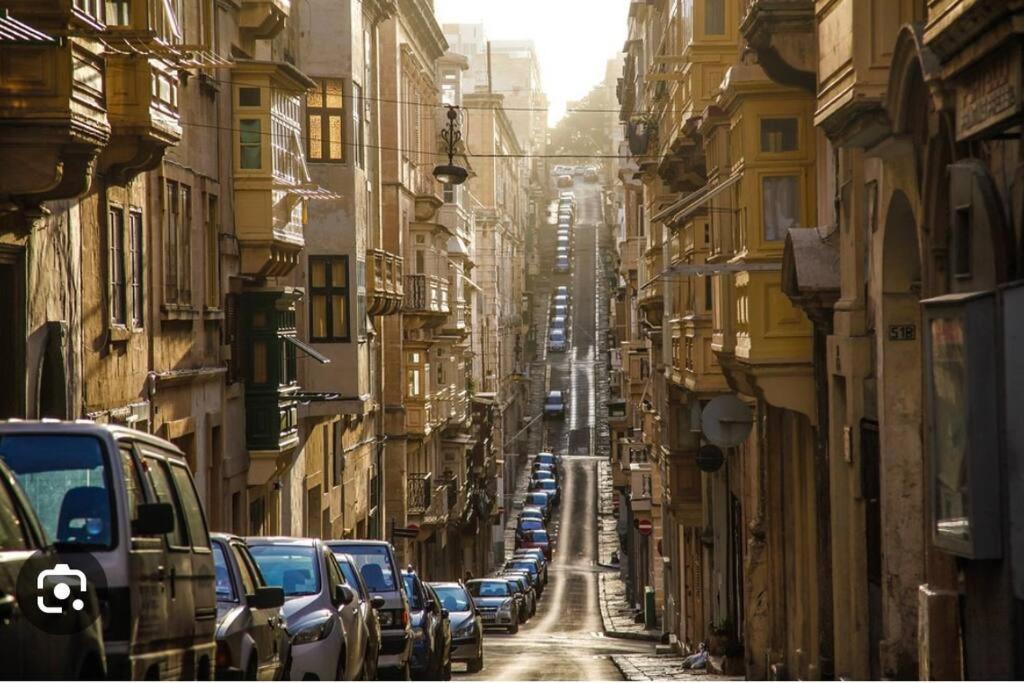 Valletta Stylish City Pad Extérieur photo